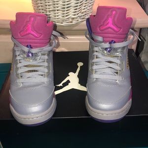 GIRLS AIR JORDANS RETRO